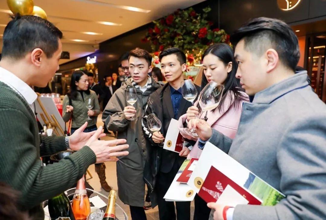北京香槟客怎么庆祝2018圣诞节？香槟市集回顾，线上狂欢继续