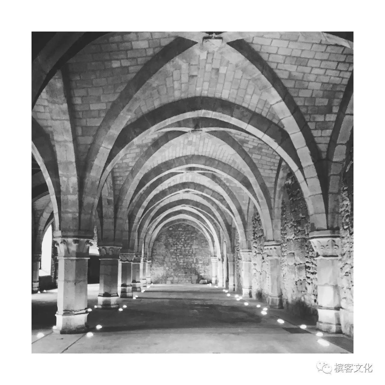 25岁那年，我选择去法国。
