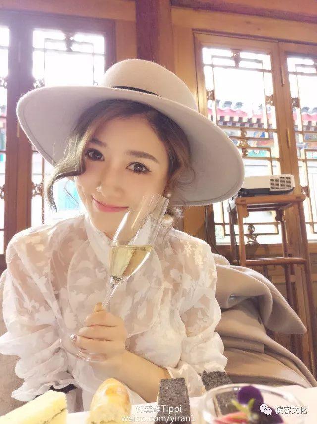 Tippi龚静：我喜欢以一杯香槟作为美好的开始