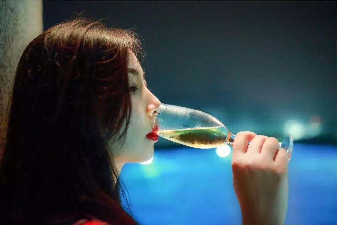 碗梨 | 风土还是商业，哪个决定了香槟的前世今生