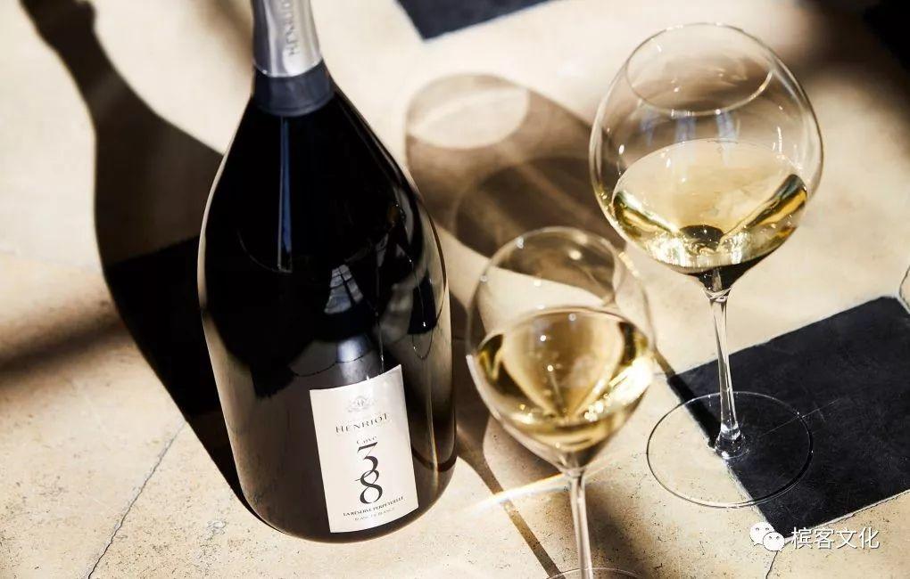 干货 | 各大香槟酒庄顶级款大盘点，保证还有你没喝过的！