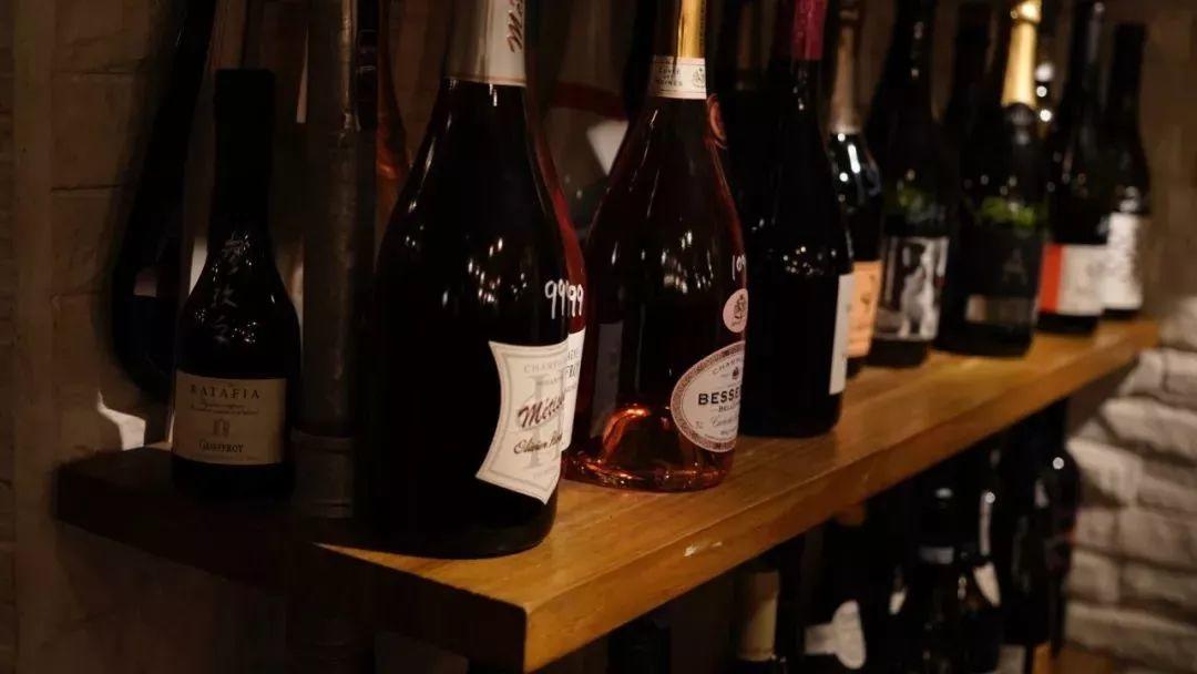 香槟地图 | 上海小酒馆吃喝买醉指南