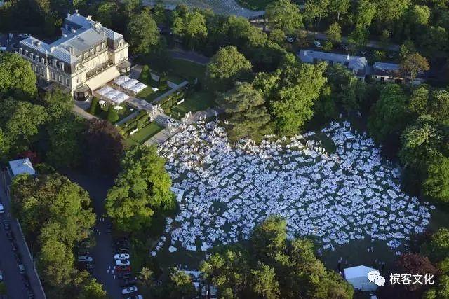 6.17 夏夜终极打开方式:香槟白色野餐 6.17 夏夜终极打开方式:香槟白色野餐