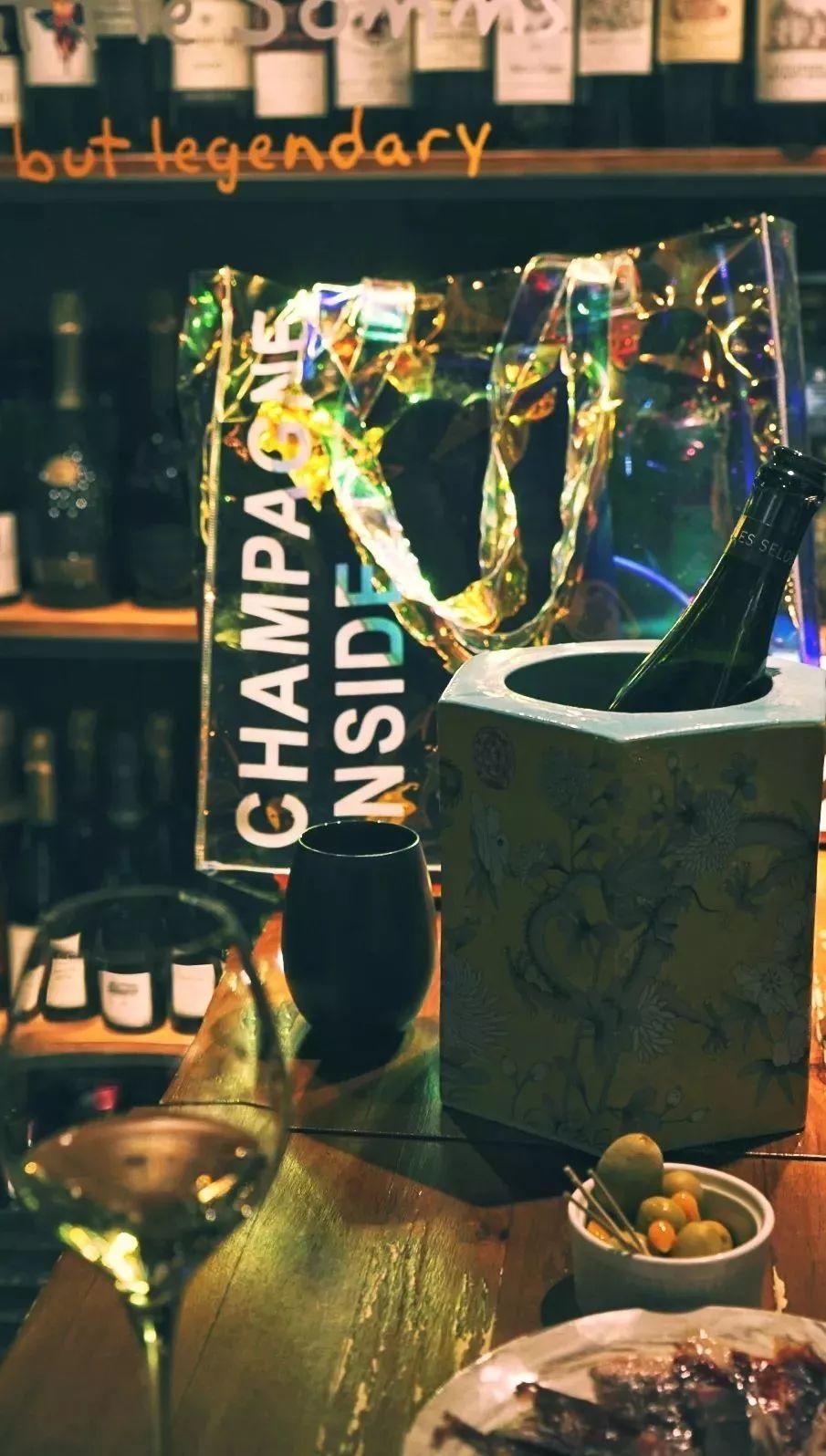 香槟地图 | 上海小酒馆吃喝买醉指南