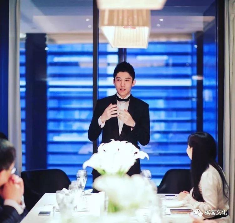 William WU：他让巴黎之花就这么美遍了中国