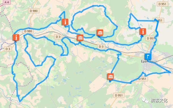 旅行 I 有一条香槟之路，走着走着就微醺了