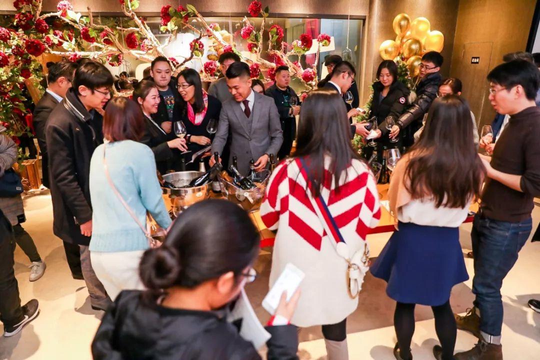 北京香槟客怎么庆祝2018圣诞节？香槟市集回顾，线上狂欢继续