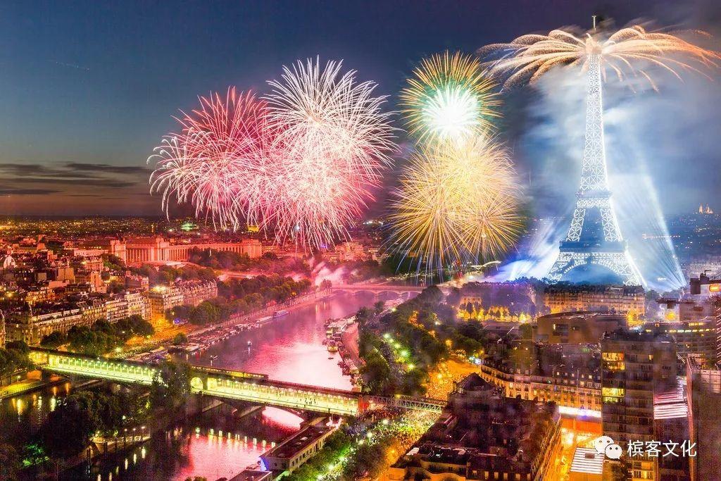 法国国庆节必须凑热闹，巴黎年度大趴就在今天！
