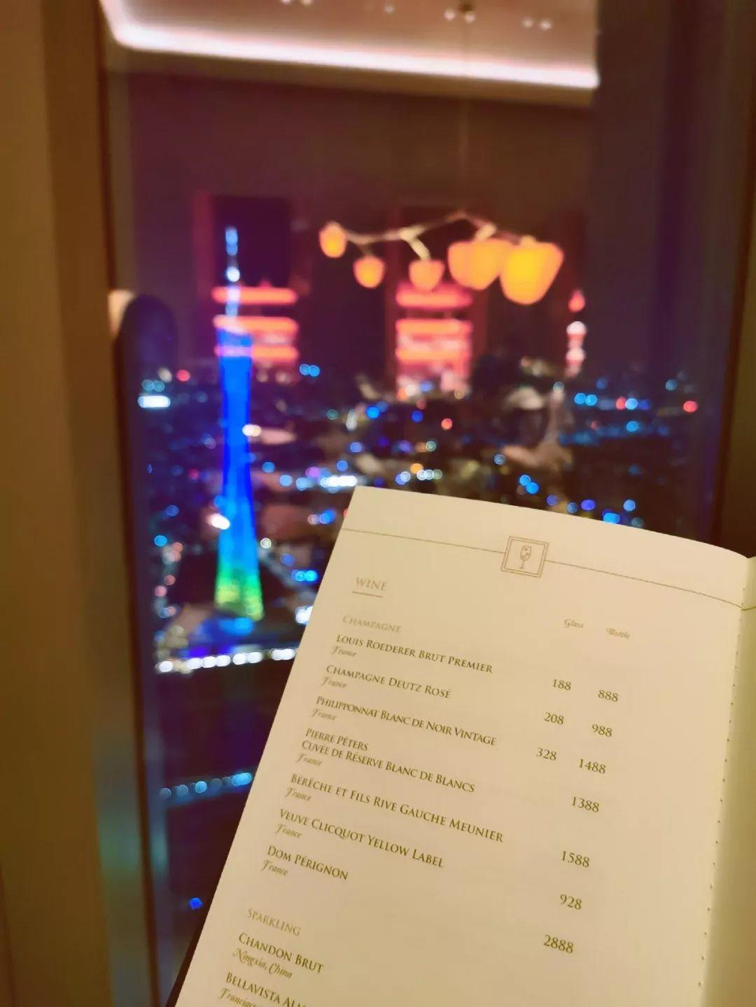 广州瑰丽:全球最高酒店里的云端香槟酒单,等你来探 广州瑰丽:全球最高酒店里的云端香槟酒单,等你来探