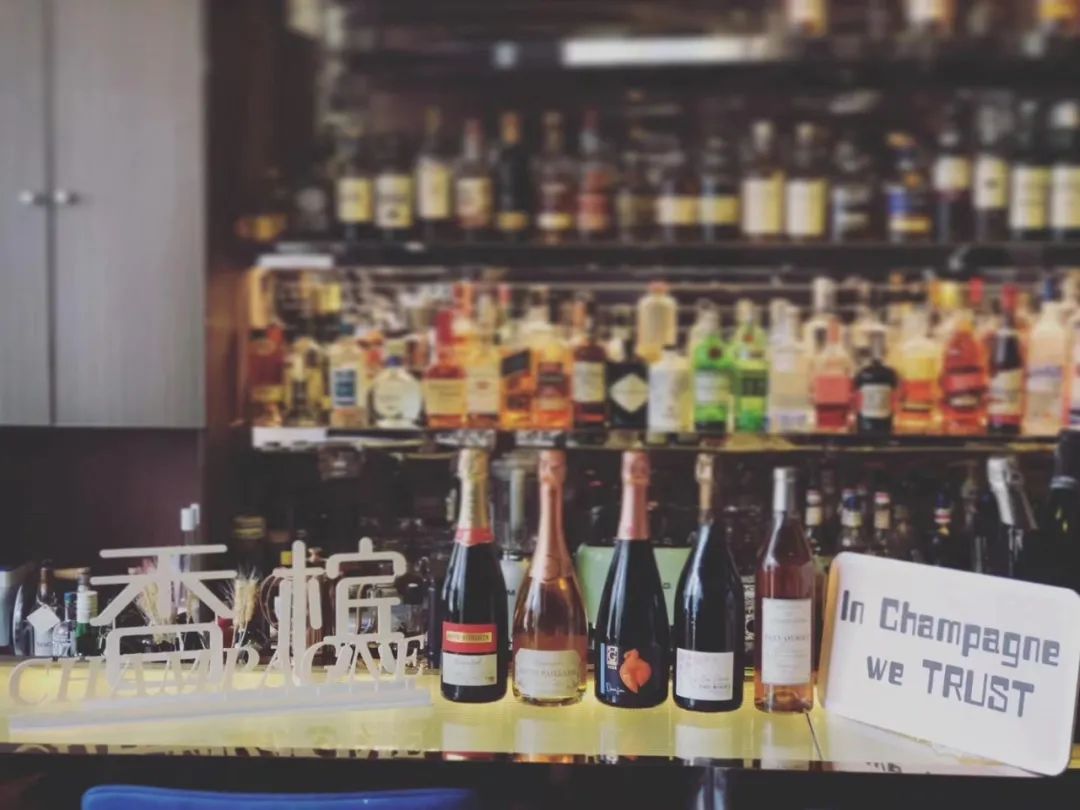 国庆假期 | 槟客100% CHAMPAGNE 快闪吧南京站,来一起喝香槟吧! 国庆假期 | 槟客100% CHAMPAGNE 快闪吧南京站,来一起喝香槟吧!