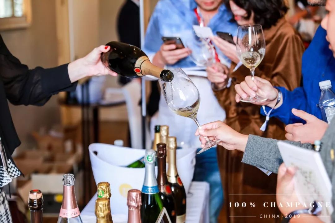 100% CHAMPAGNE 全香槟酒展 | 待春暖花开时,一起开香槟! 100% CHAMPAGNE 全香槟酒展 | 待春暖花开时,一起开香槟!