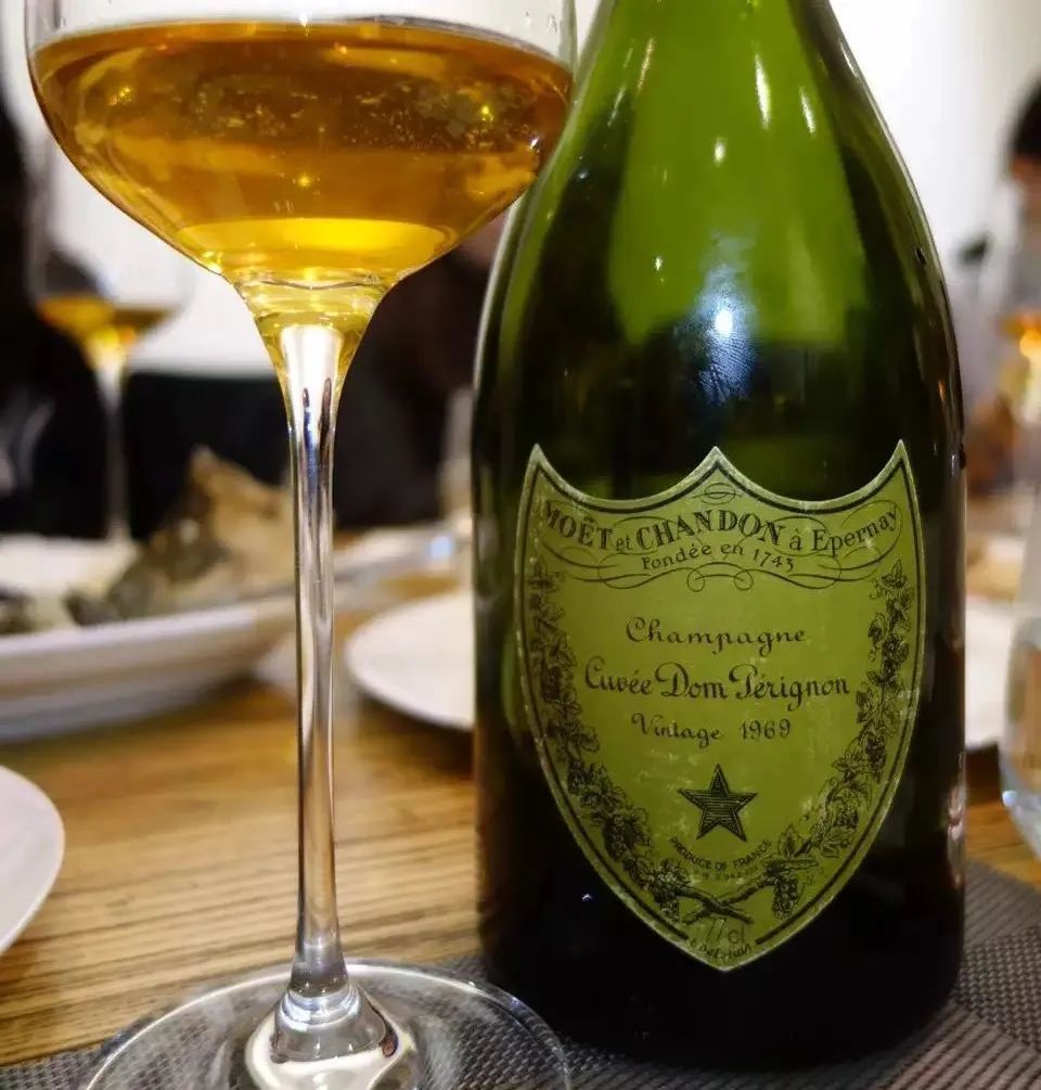 专栏 I 唐培里侬 Dom Pérignon，香槟传奇的星辰大海