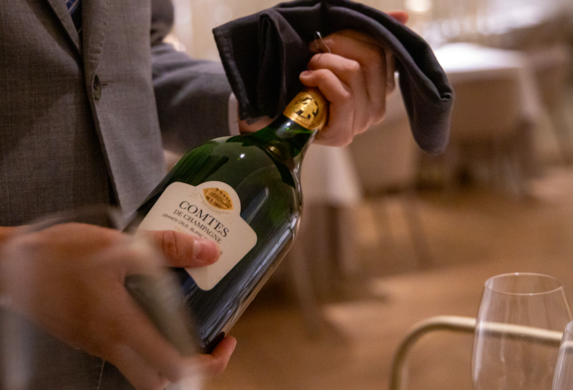 香槟与年夜饭的最佳拍档，我们帮你想好了