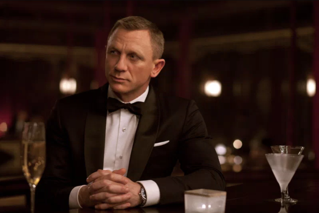 史上最全盘点：007 系列电影中的香槟