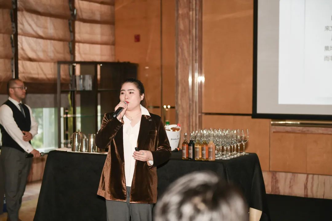 2021，每一个高光时刻，都有香槟相伴
