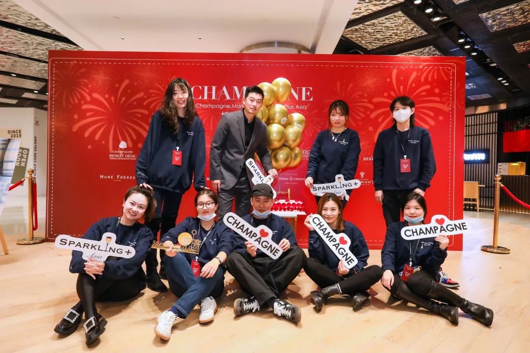 2021，每一个高光时刻，都有香槟相伴