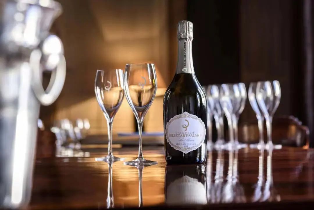 巨蟹座月香槟推荐 | Billecart-Salmon Cuvée Louis Salmon 2008 沙龙贝尔路易斯白中白香槟