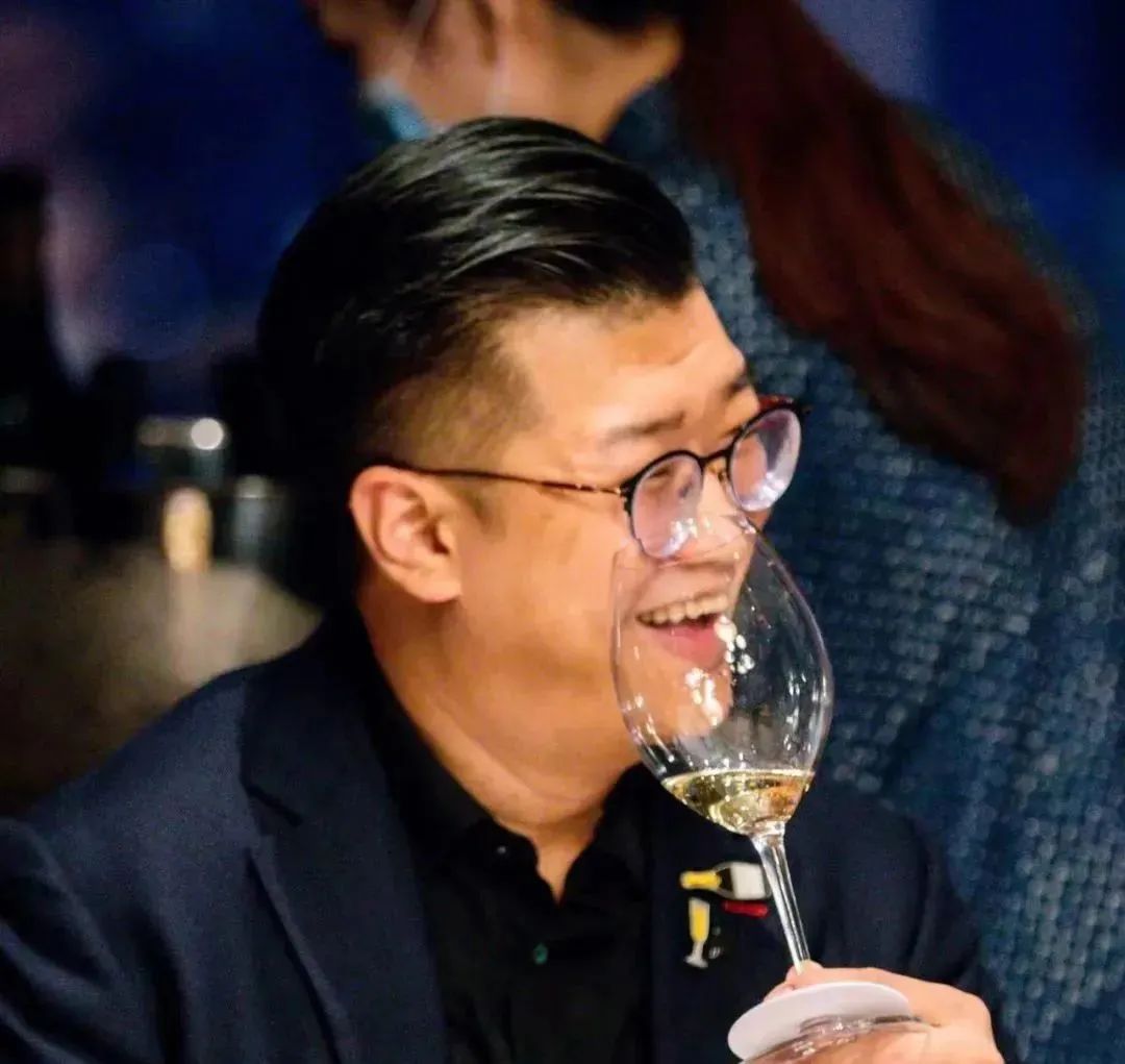 乐酒客专访｜孟蕾：100%专注香槟领域的槟客文化，在做什么？