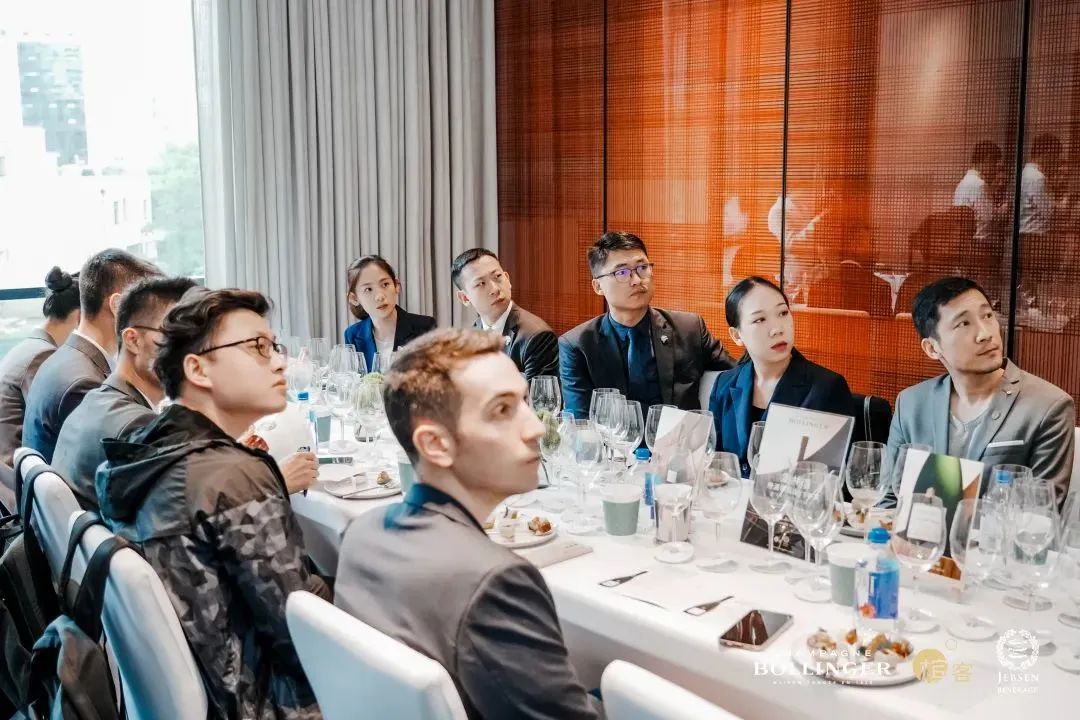 乐酒客专访|孟蕾:100%专注香槟领域的槟客文化,在做什么? 乐酒客专访|孟蕾:100%专注香槟领域的槟客文化,在做什么?