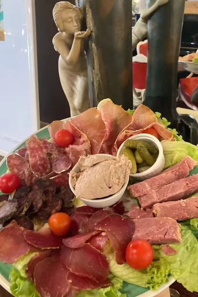 香槟旅游 | 香槟区特色餐厅+Wine Bar 探店攻略