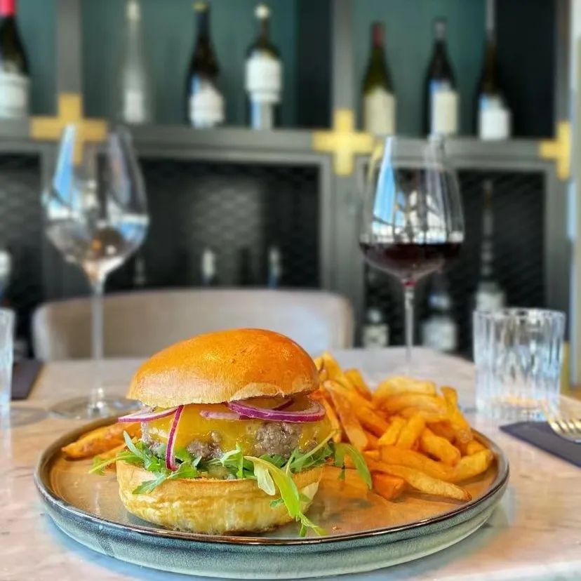 香槟旅游 | 香槟区特色餐厅+Wine Bar 探店攻略