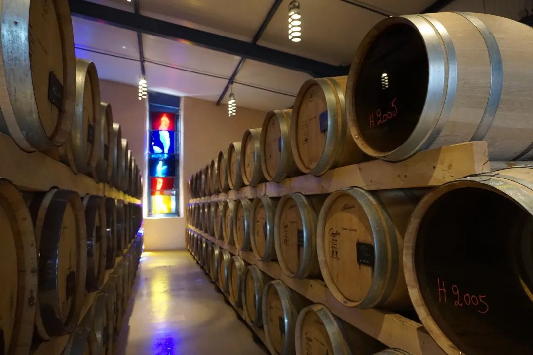 橡木桶陈酿香槟 | 反传统-回归-创新,谈橡木桶与香槟的“爱恨纠葛” 橡木桶陈酿香槟 | 反传统-回归-创新,谈橡木桶与香槟的“爱恨纠葛”