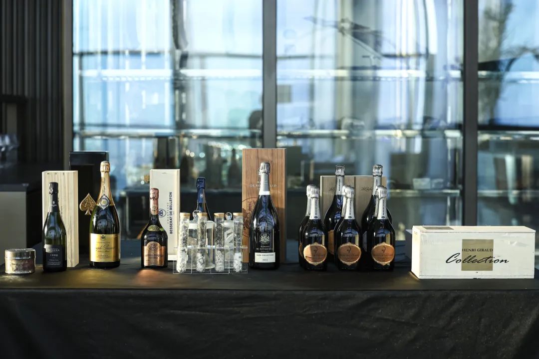 100%CHAMPAGNE a brillé à Shanghai et a établi un nouveau record! 100%CHAMPAGNE a brillé à Shanghai et a établi un nouveau record!