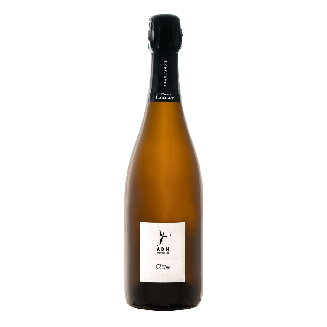 5 月 24 日 GRAND CHAMPAGNE 香槟晚宴,璀璨之夜,共饮光芒时刻! 5 月 24 日 GRAND CHAMPAGNE 香槟晚宴,璀璨之夜,共饮光芒时刻!