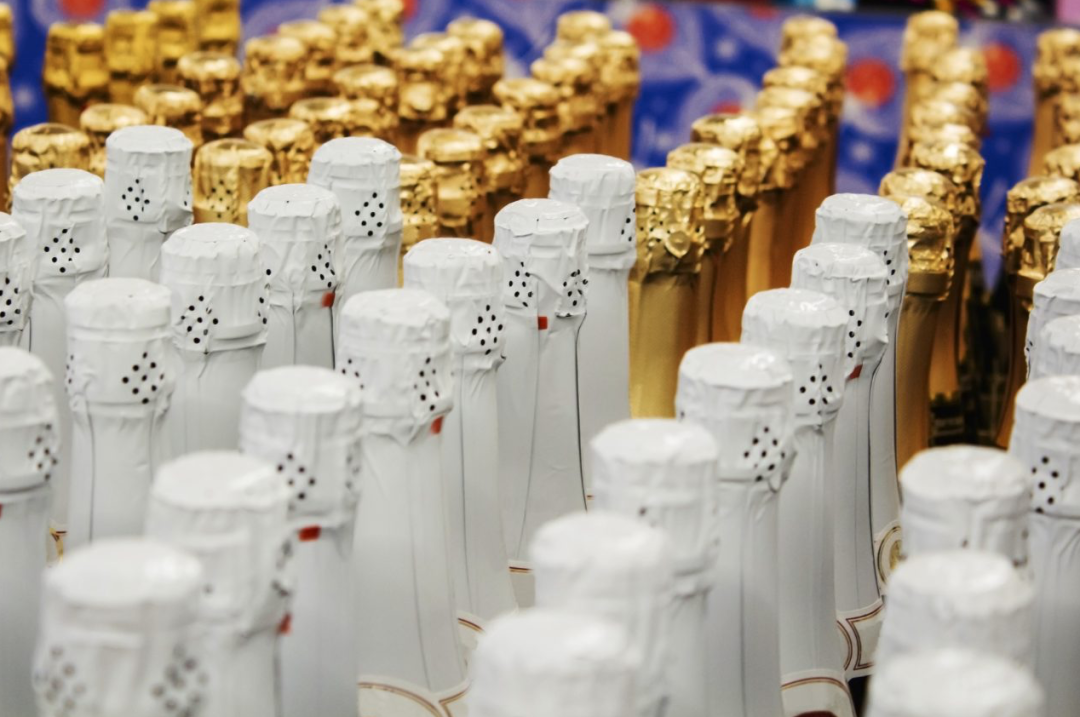 香槟新闻 l 《最佳老年份奖》揭晓:香槟的不朽魅力 香槟新闻 l 《最佳老年份奖》揭晓:香槟的不朽魅力