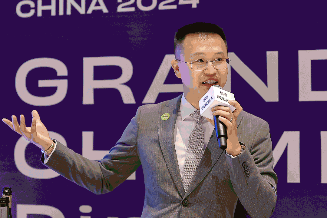 100% CHAMPAGNE 全香槟盛典绽放上海，一次新的记录！