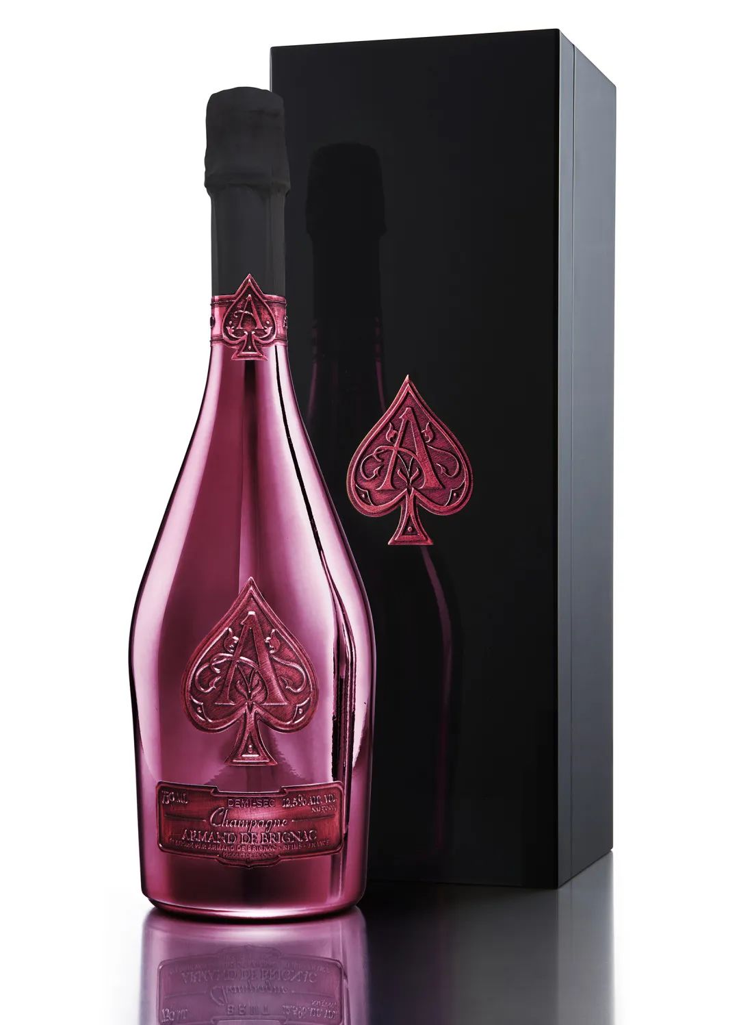 Armand de Brignac 黑桃 A 大师班|传承经典,揭秘奢华的味觉与视觉盛宴 Armand de Brignac 黑桃 A 大师班|传承经典,揭秘奢华的味觉与视觉盛宴